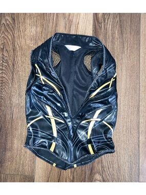 Cosplay.fm women’s Black and gold fitted vest size s